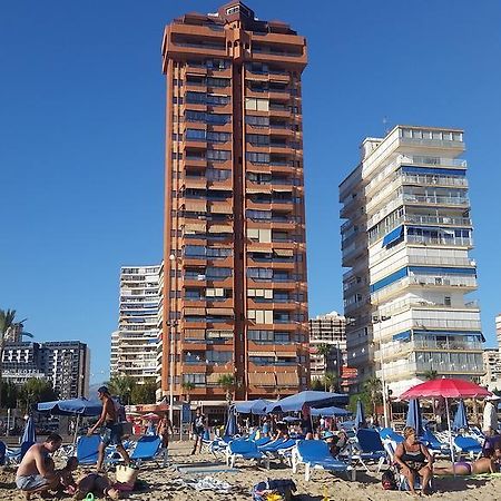 Apartamentos Don Vicente Бенидорм Стая снимка